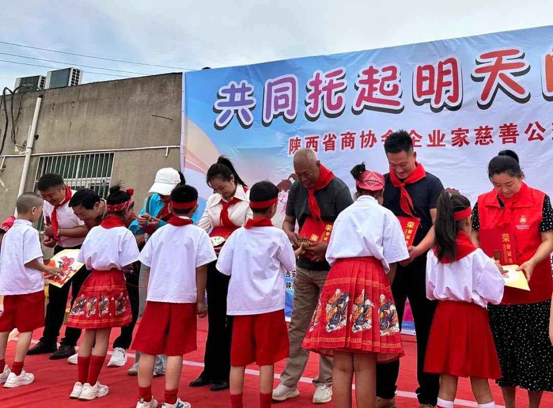 1748278668795294.jpg 4.jpg