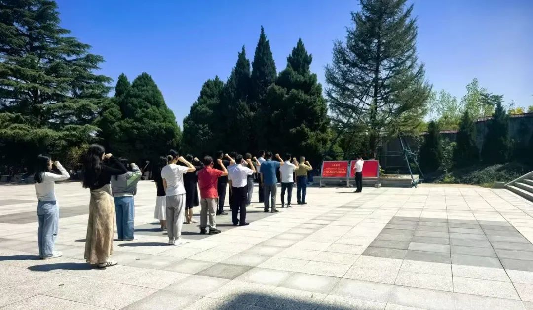 1751407565904830.jpg 7.jpg