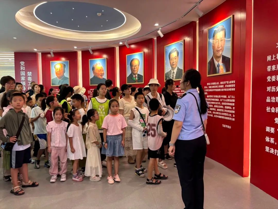 1755446093332470.jpg 2.jpg