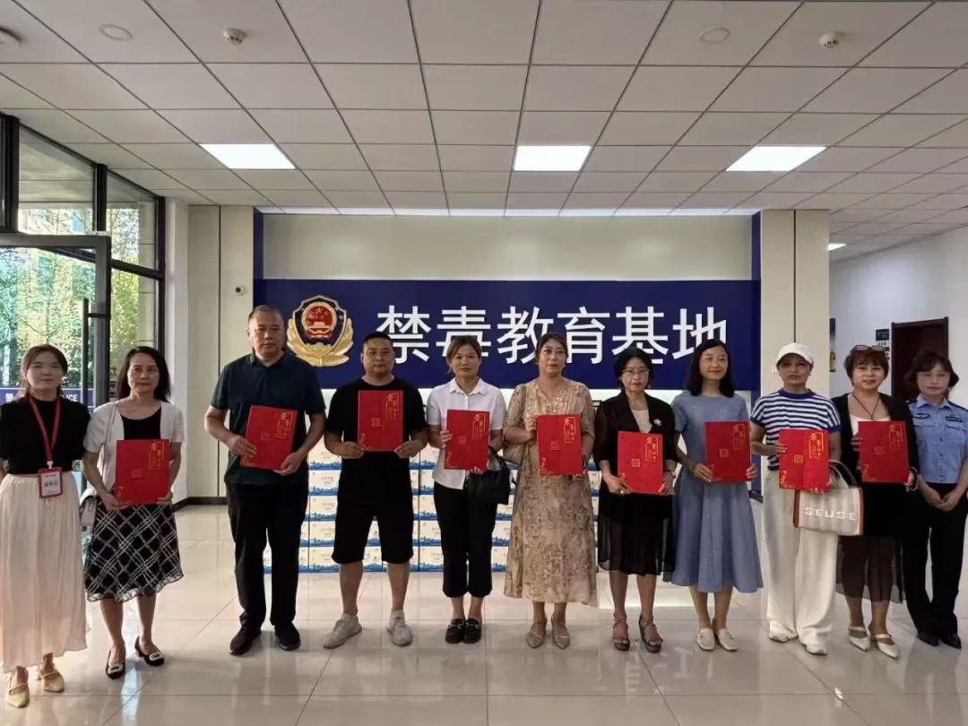 1755446496928540.jpg 11.jpg