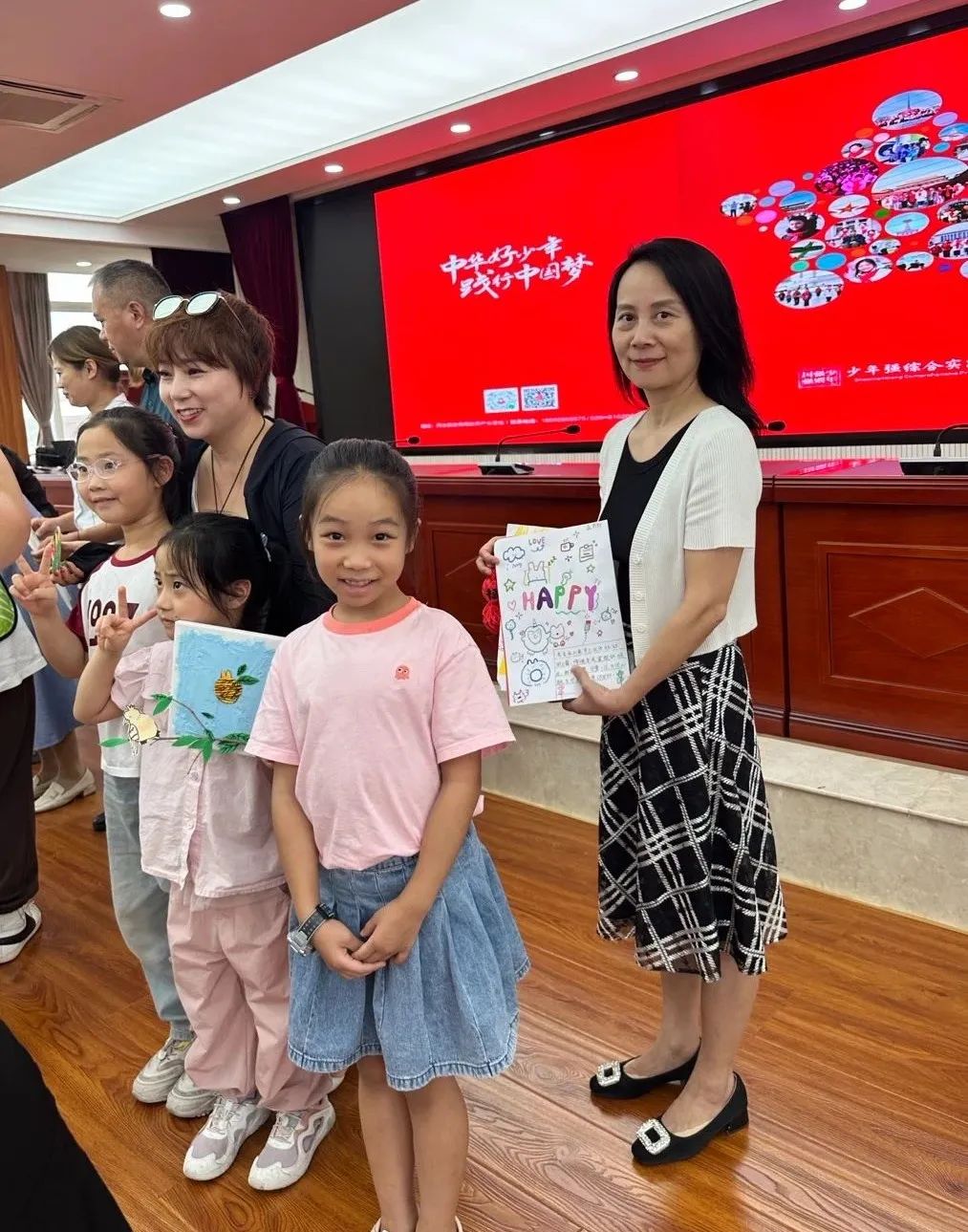 1755446542858402.jpg 13.jpg